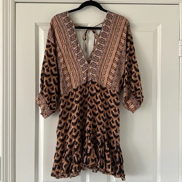 Aakaa Bohemian Brown Patterned Dress Size Medium - Picture 3 of 5